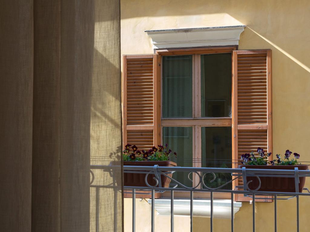 Il Duomo Salerno Bed and Breakfast Δωμάτιο φωτογραφία